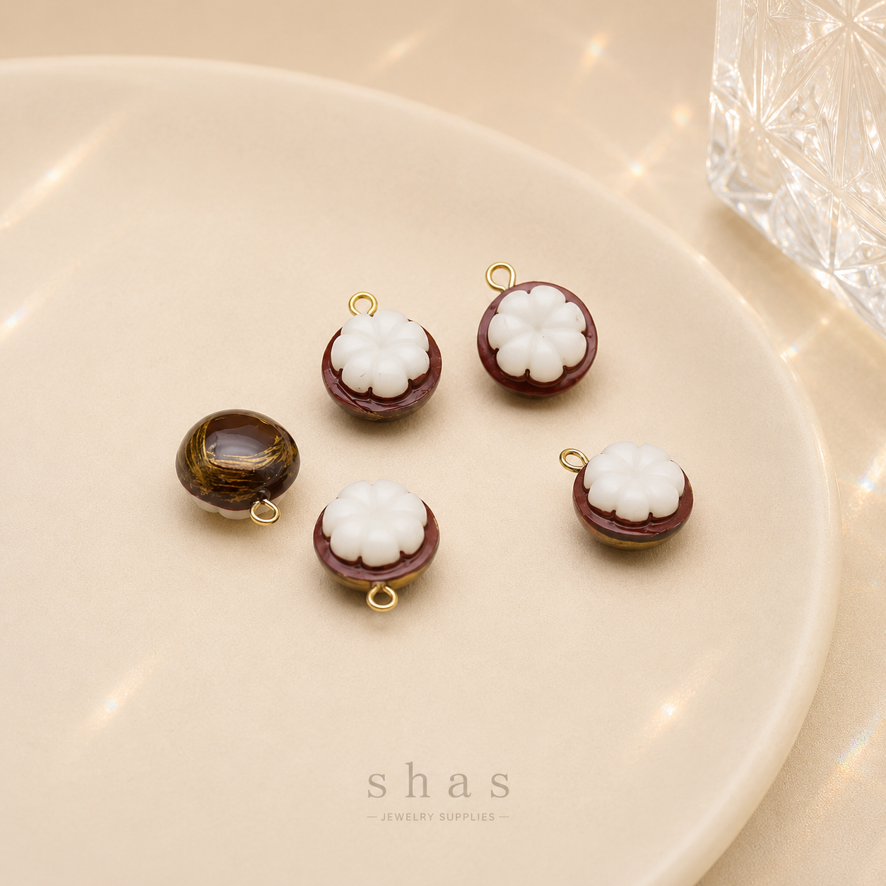 GPC15J Half Cut Mangosteen charm ( 1 pc ) Anti tarnish