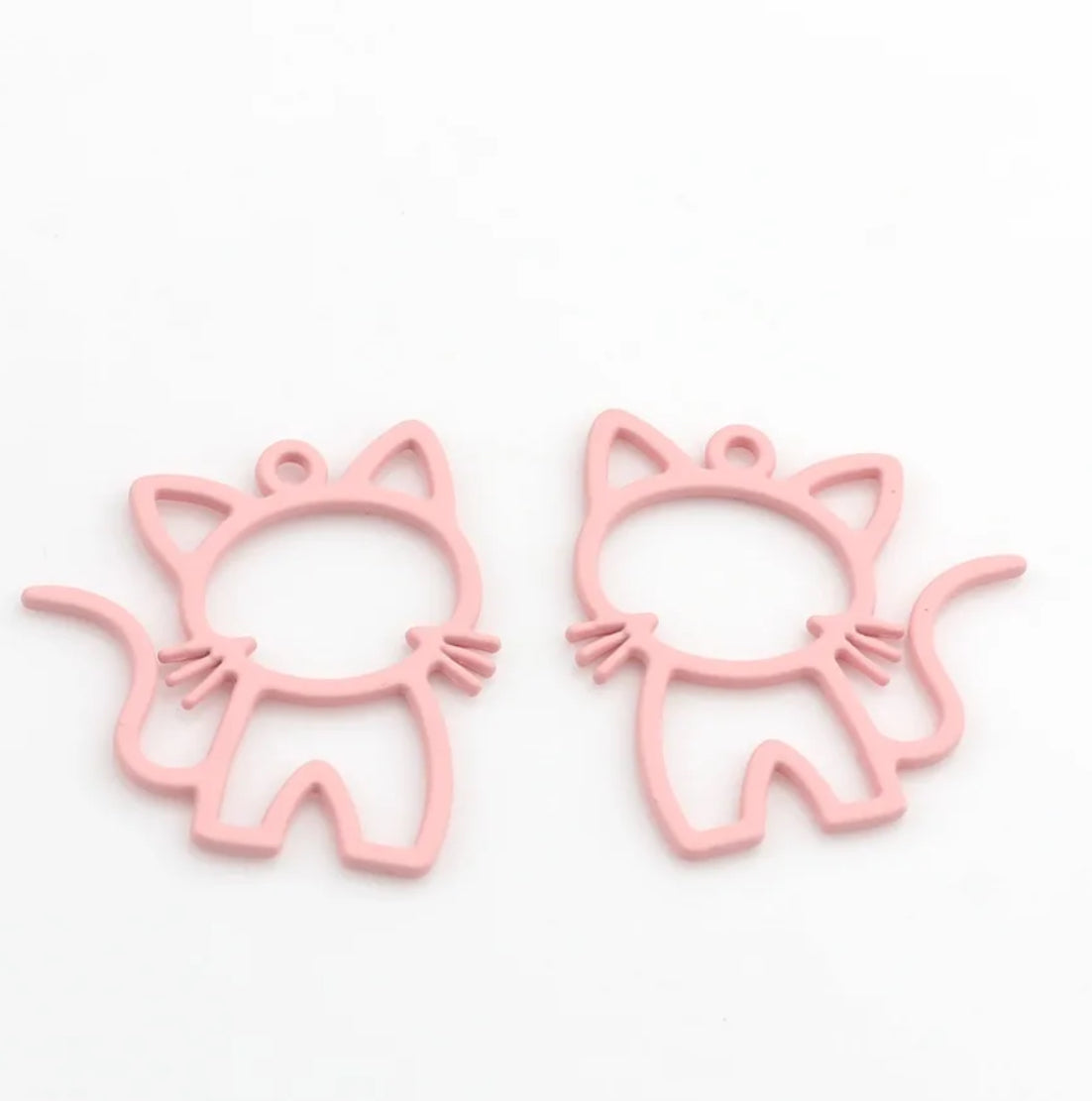 AC 998 - pink cat alloy charm - per piece