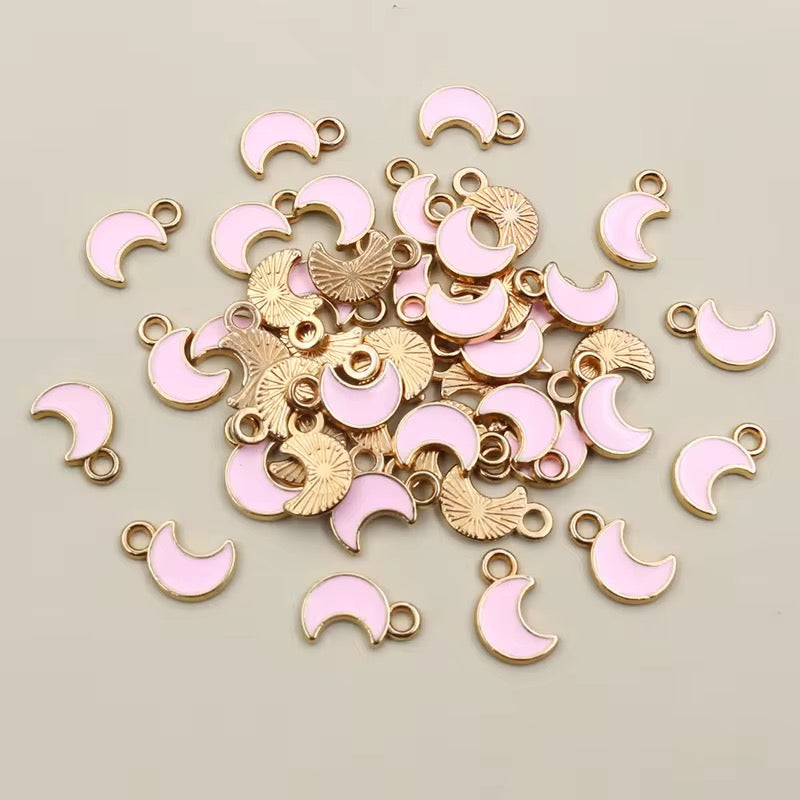 EC 2204 Moon enamel charm ( 1 pc )