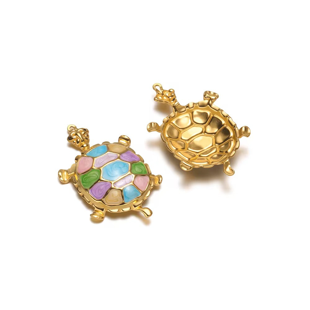 SC22F Turtle pearly ocean Charm 18k Gold PVD plated 316 stainless steel ( 1 pc ) Anti tarnish