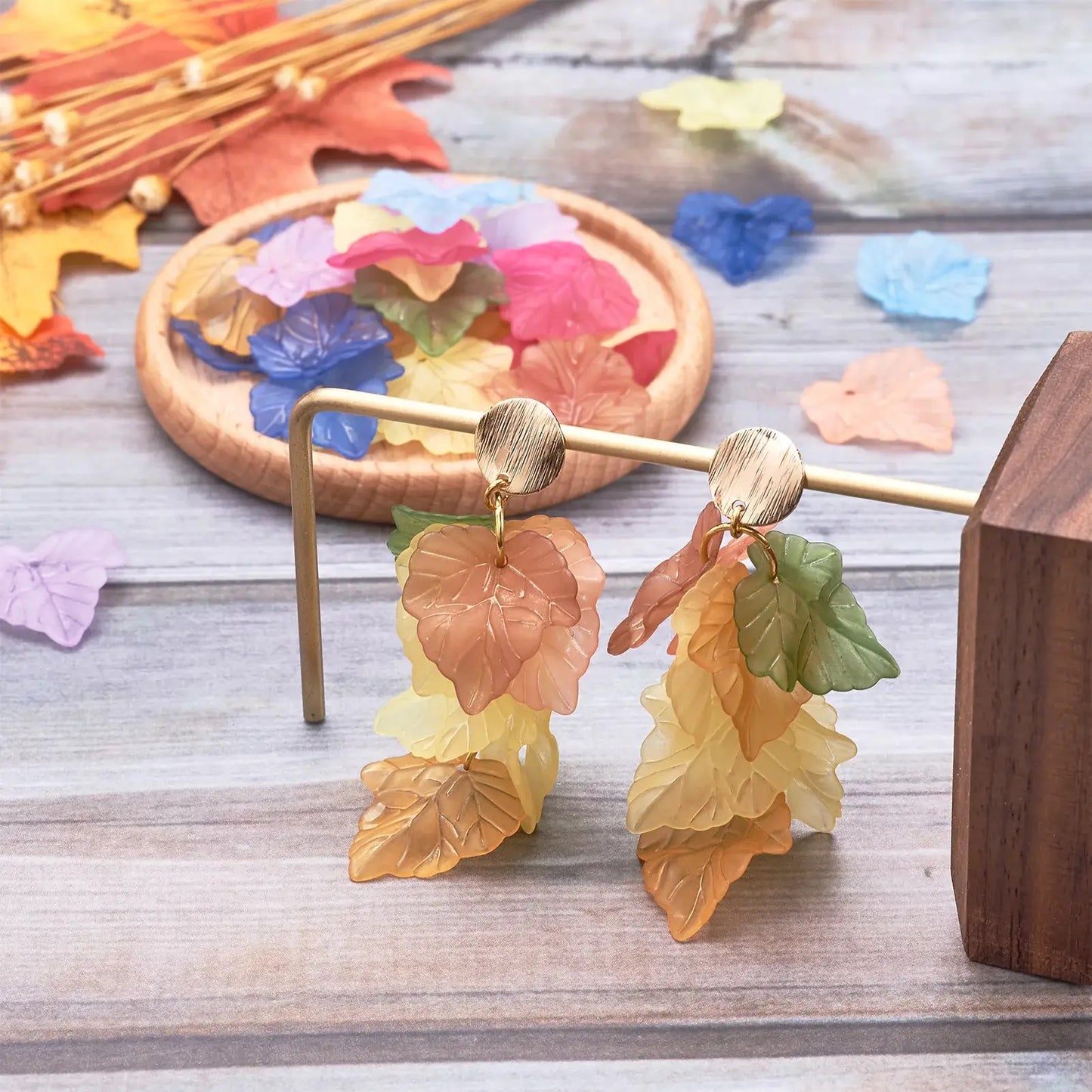 BBB 165 (B) Wine Maple leaf frosted Acrylic bead ( 1 pc )