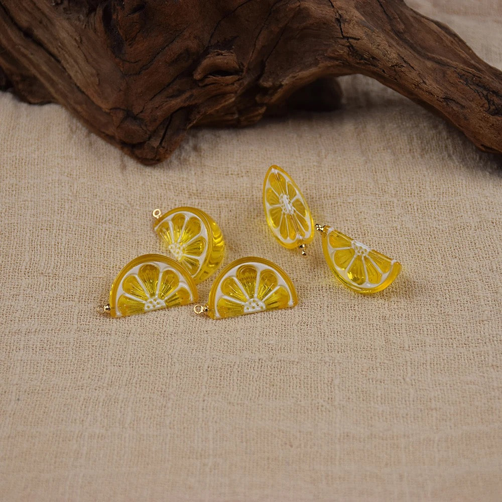 BBB 114 (C) Yellow lemon charm ( 1 pc ) Anti tarnish