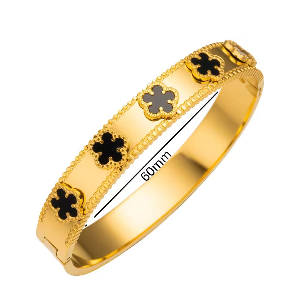 SJ 11 Black clover flower Bracelet - 18k stainless steel - Anti tarnish