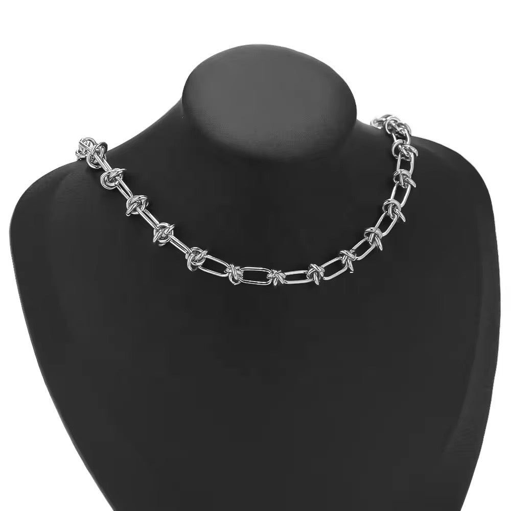 CN 273 Chunky knot Silver Stainless steel chain - per feet - Anti tarnish