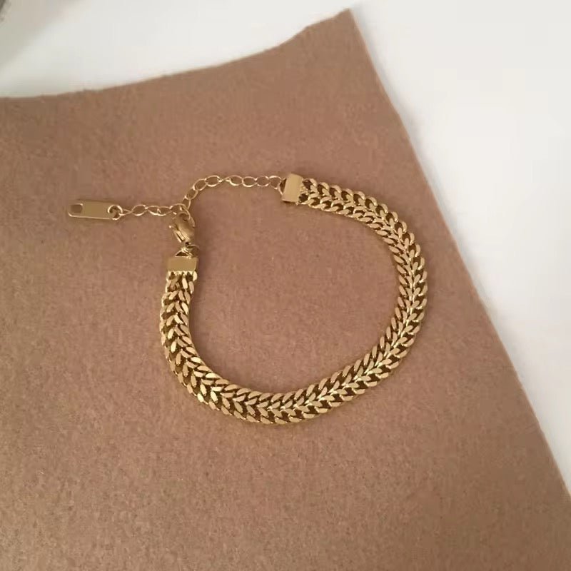 SJ 29 Chunky thick unisex bracelet- 18k gold PVD Plated stainless steel - Anti tarnish - Wholesale