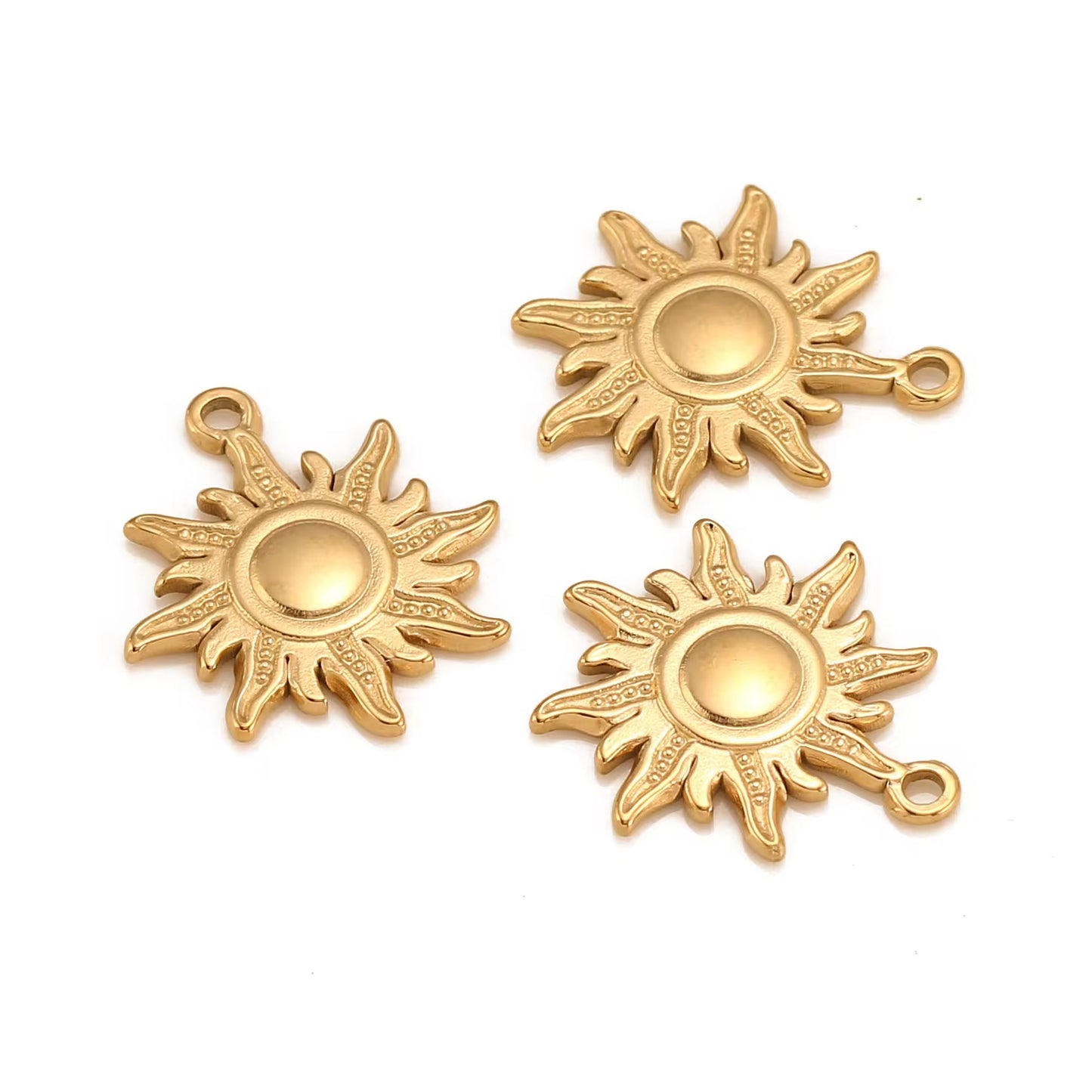 SS 3128 Sun Charm 18k gold PVD plated 316 Stainless steel ( 1 pc ) Anti tarnish ( 20:18 mm )
