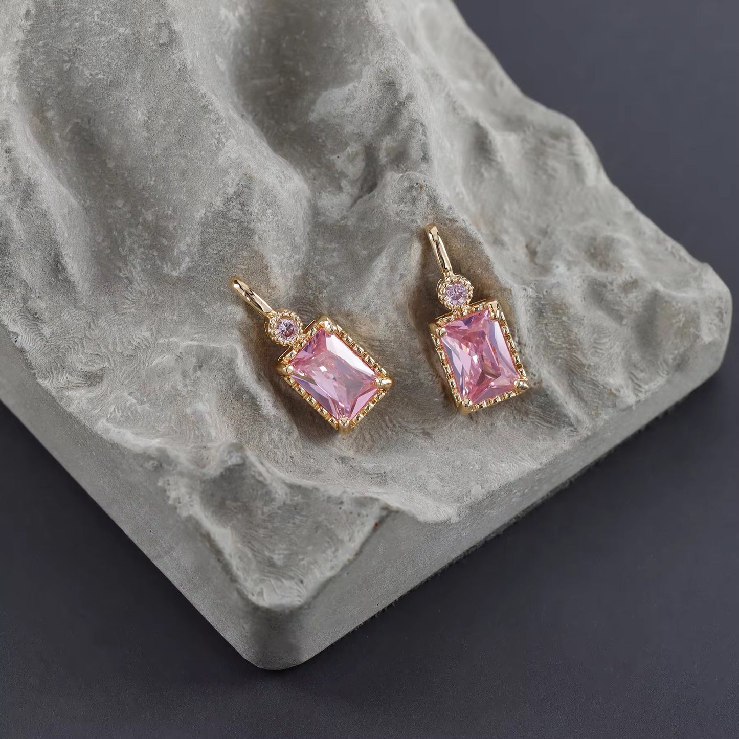 CZ 2300 Pink Square diamond Zircon charm 18k gold plated ( 1 pc ) - anti tarnish