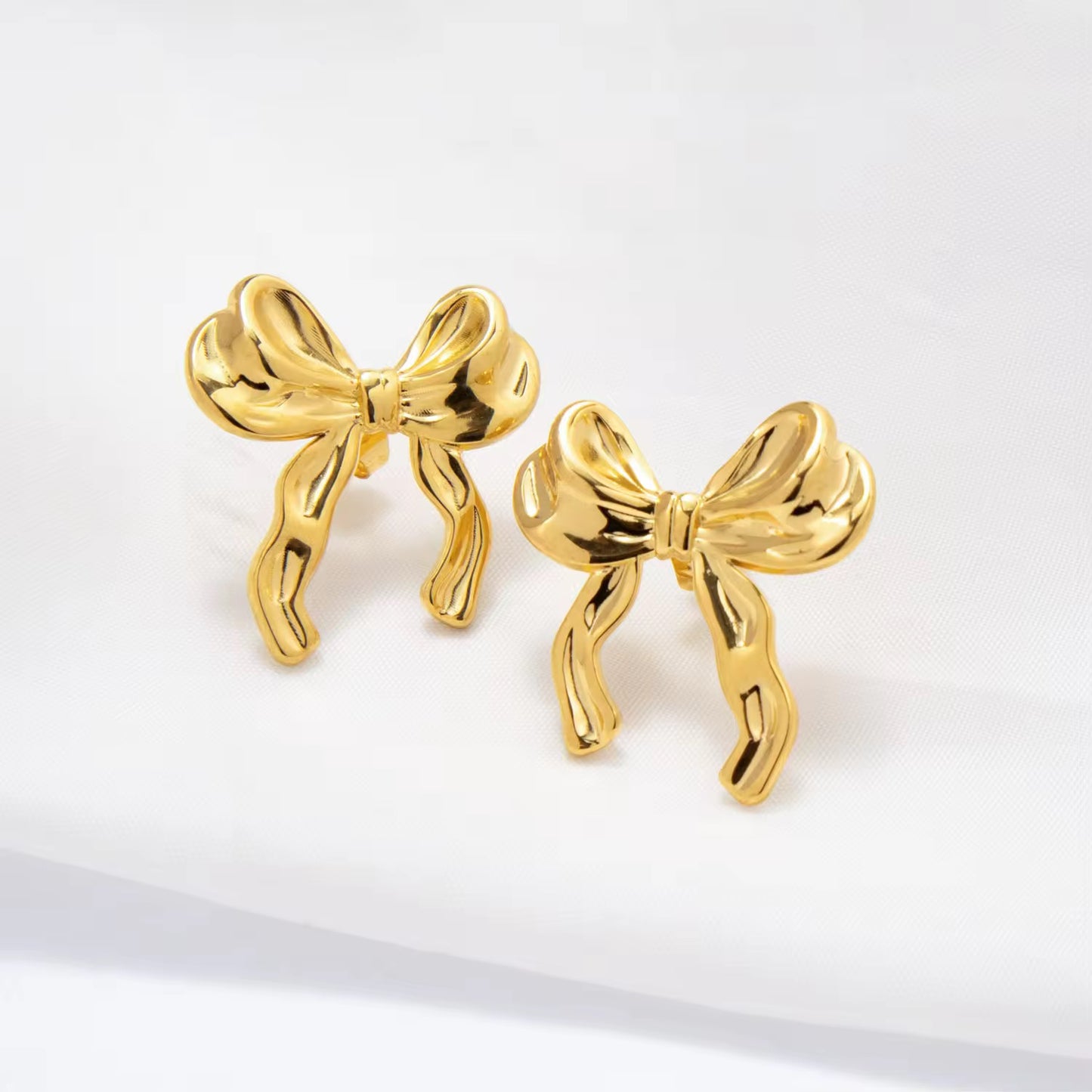 SS 75 Classic Ribbon Bow Earrings - 18k stainless steel - Anti tarnish - Wholesale