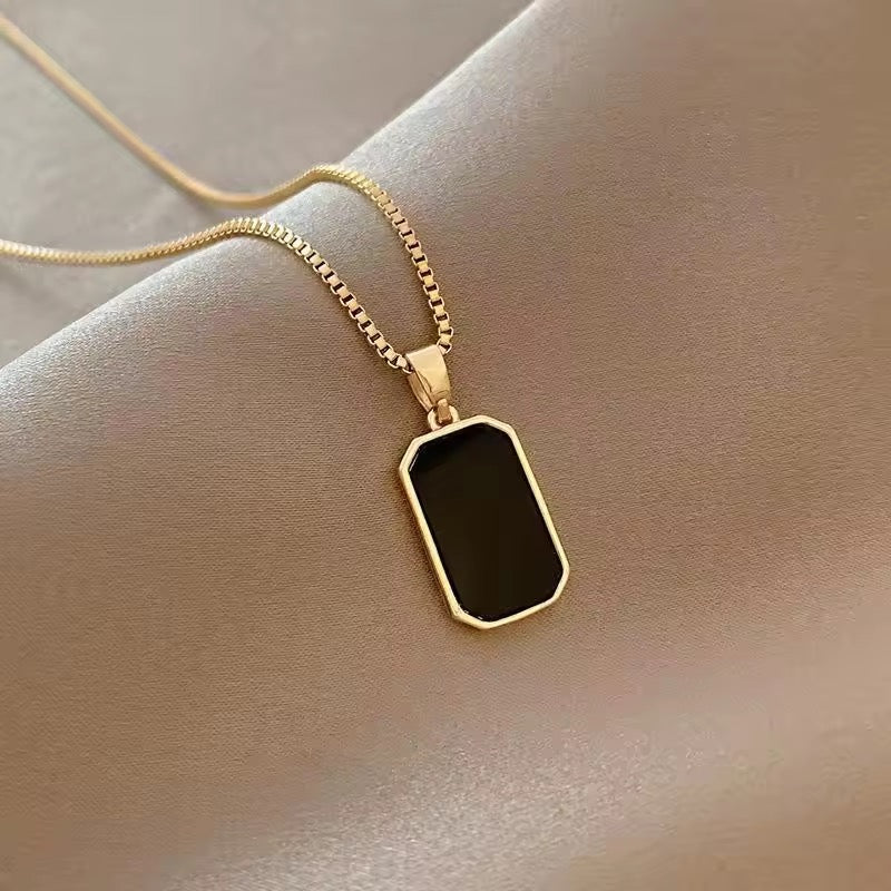 SS 106 Black Rectangle box unisex Necklace - 18k stainless steel - Anti tarnish - Wholesale