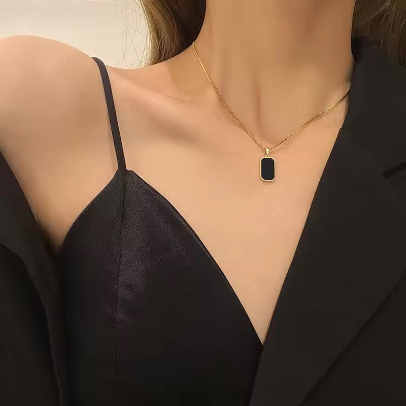 SJ 106 Black Rectangle box unisex Necklace - 18k Gold PVD plated stainless steel - Anti tarnish