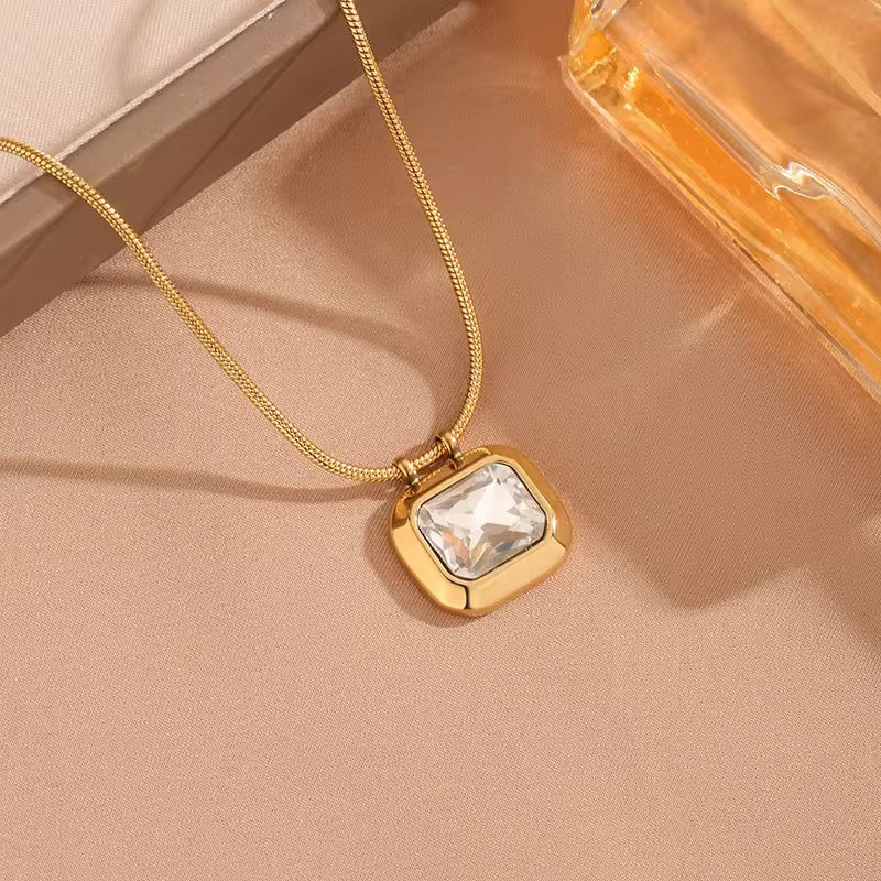 SJ 107 Clear zircon Big Rectangle Necklace - 18k gold PVD Plated stainless steel - Anti tarnish
