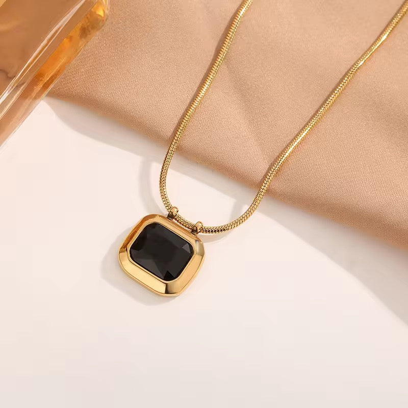 SJ 110 Black zircon Big Rectangle Necklace - 18k stainless steel - Anti tarnish - Wholesale