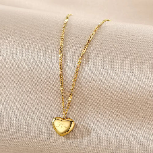 SJ 143 Love Heart dainty Necklace - 18k Gold PVD plated 316 stainless steel - Anti tarnish