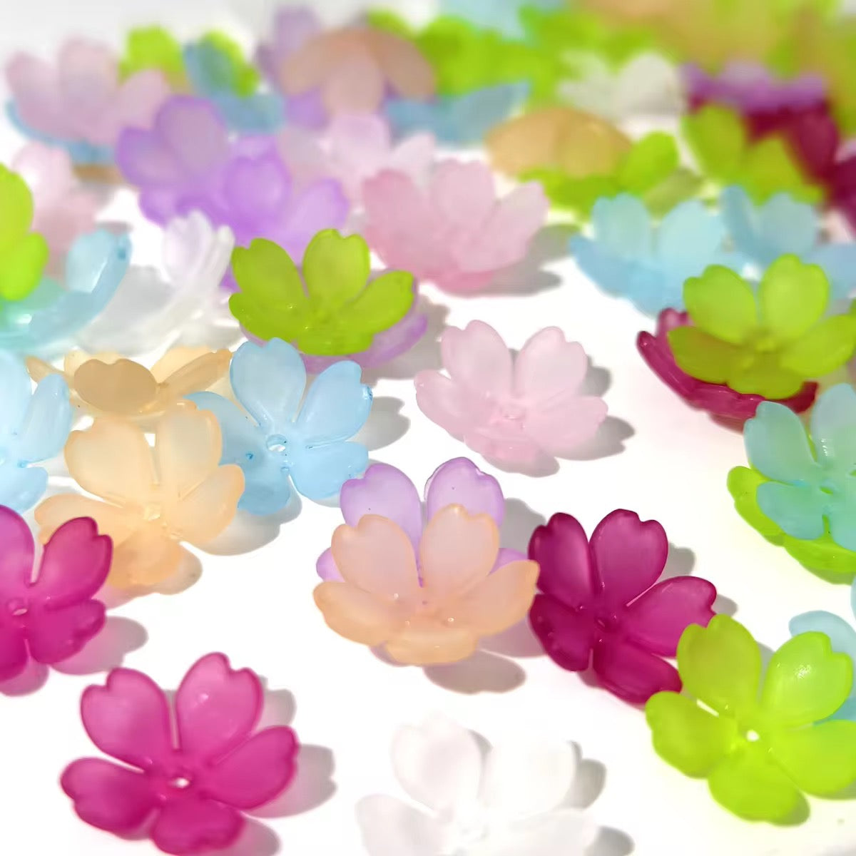BBB 030 Flower 5 petal Acrylic bead ( 1 pc )