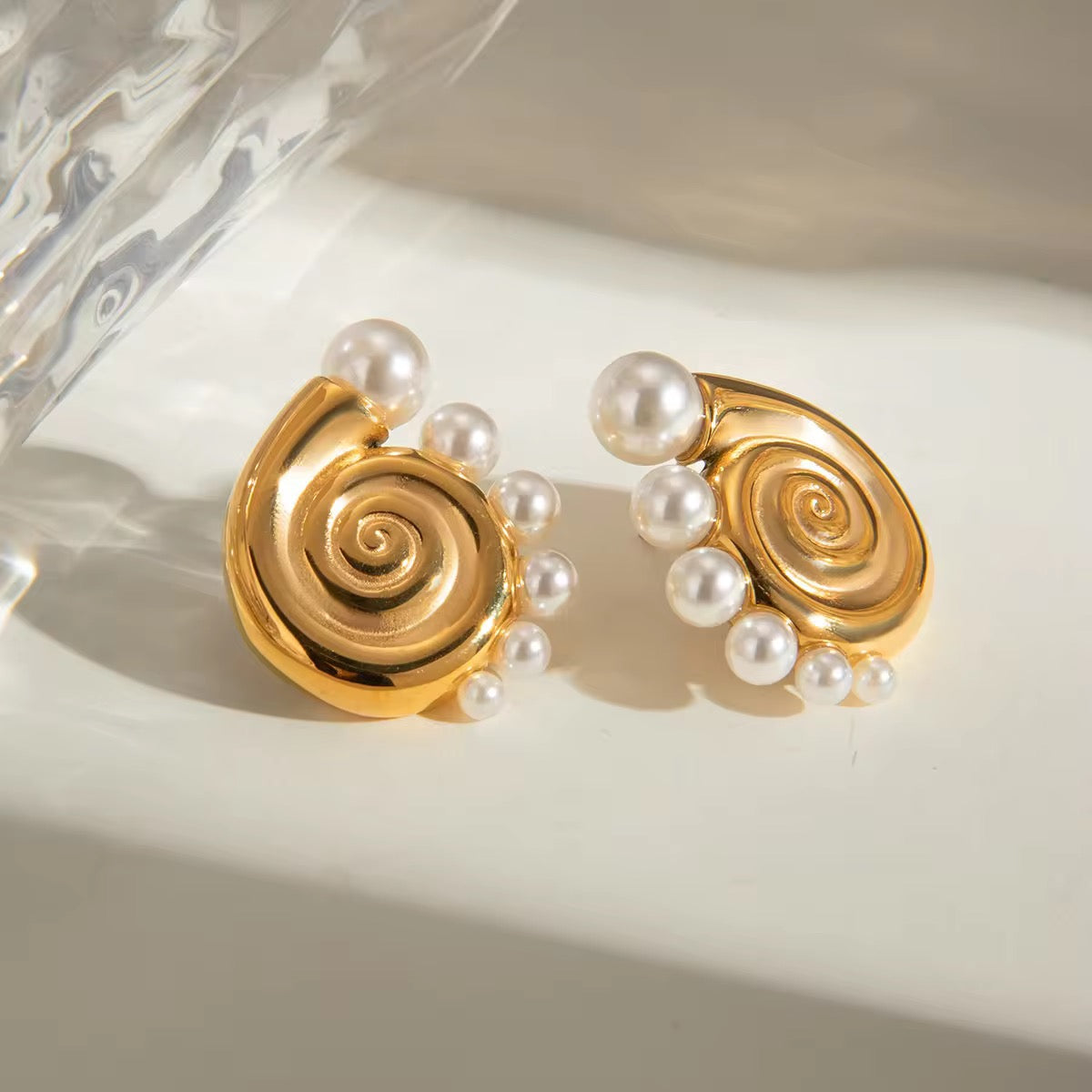 SS 125 Conch pearl Earrings - premium wear - 18k stainless steel - Anti tarnish - Wholesale