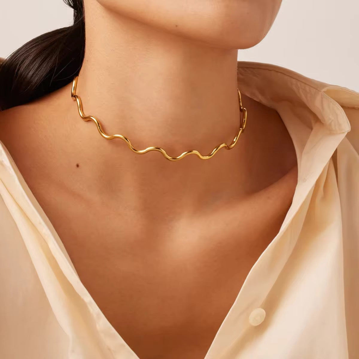 SS 127 Wavy necklace cuff - 18k stainless steel - Anti tarnish - premium wear - Wholesale
