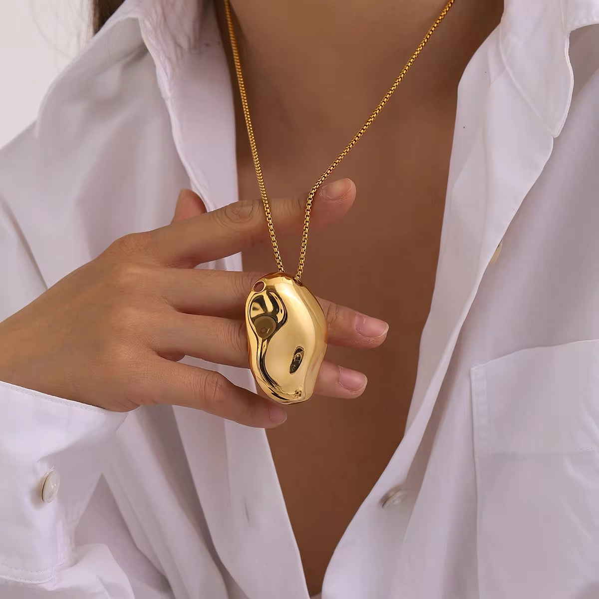 SS 128 Concave Hammer Necklace - 18k stainless steel - Anti tarnish - premium wear - Wholesale