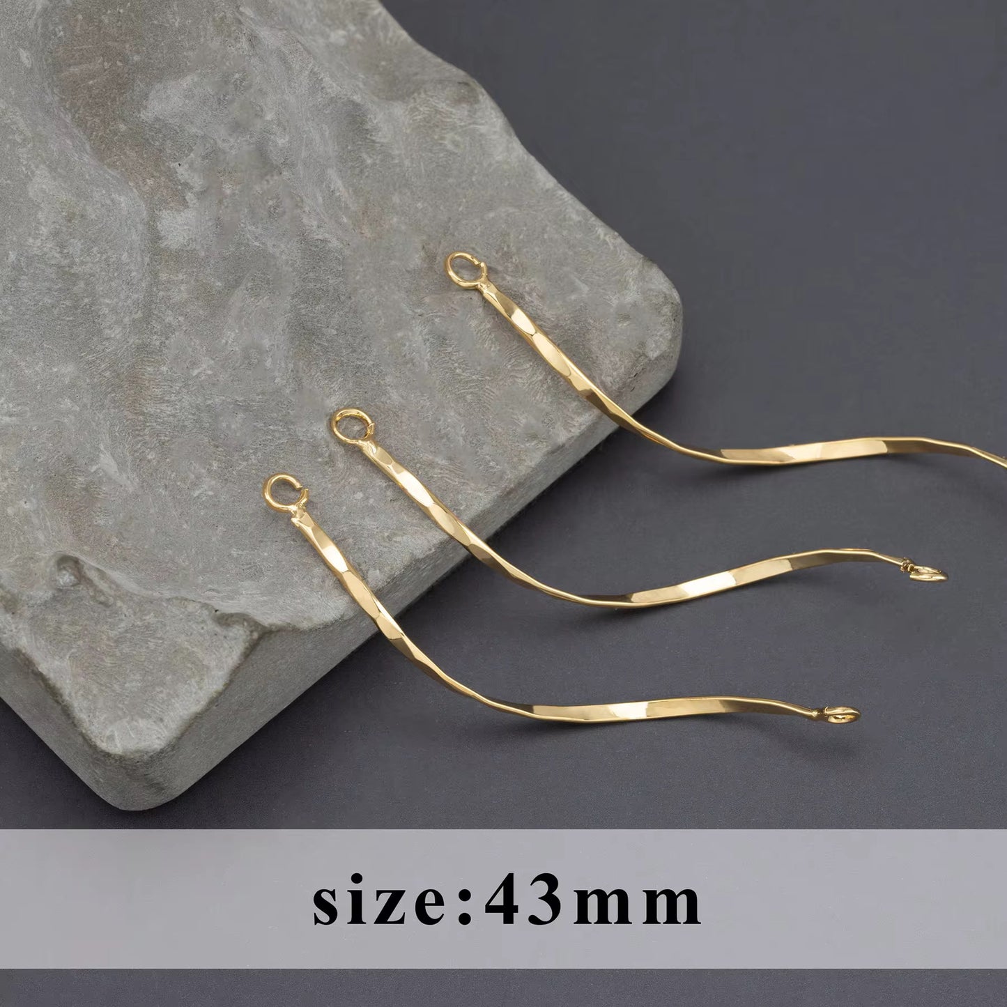 CZ 2374 Wavy connector 18k gold plated ( 1 pc ) - anti tarnish