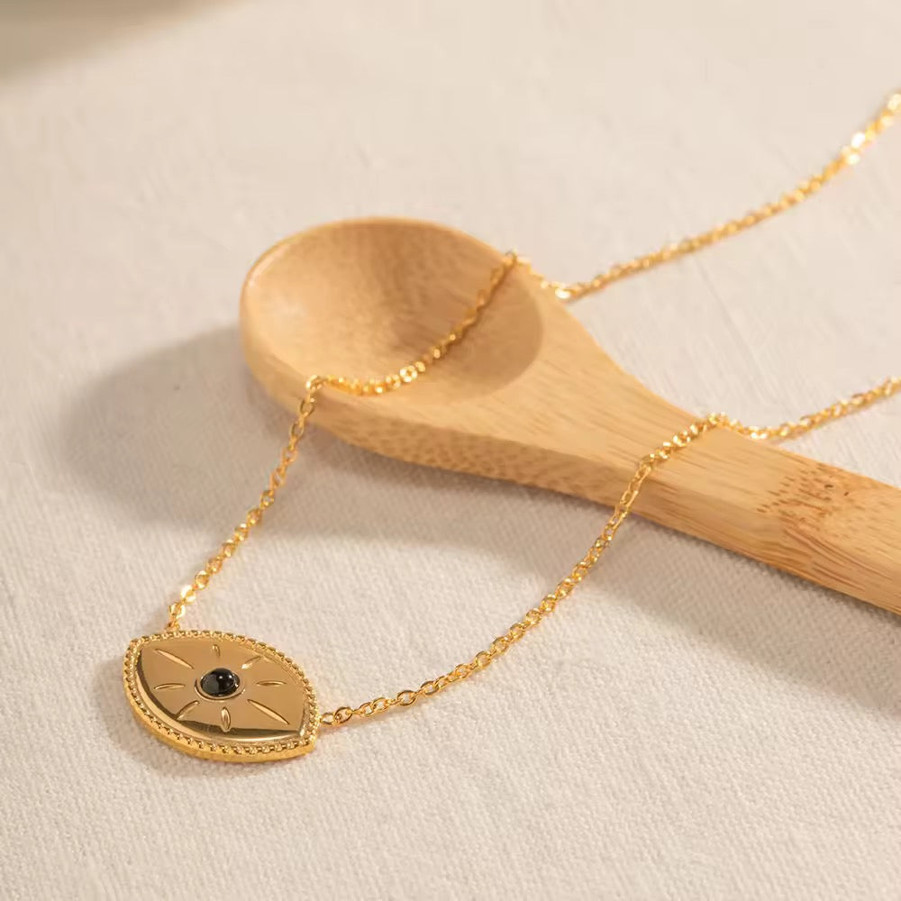 SS 169 Black stone evil eye necklace- 18k gold plated stainless steel - Anti tarnish - Wholesale