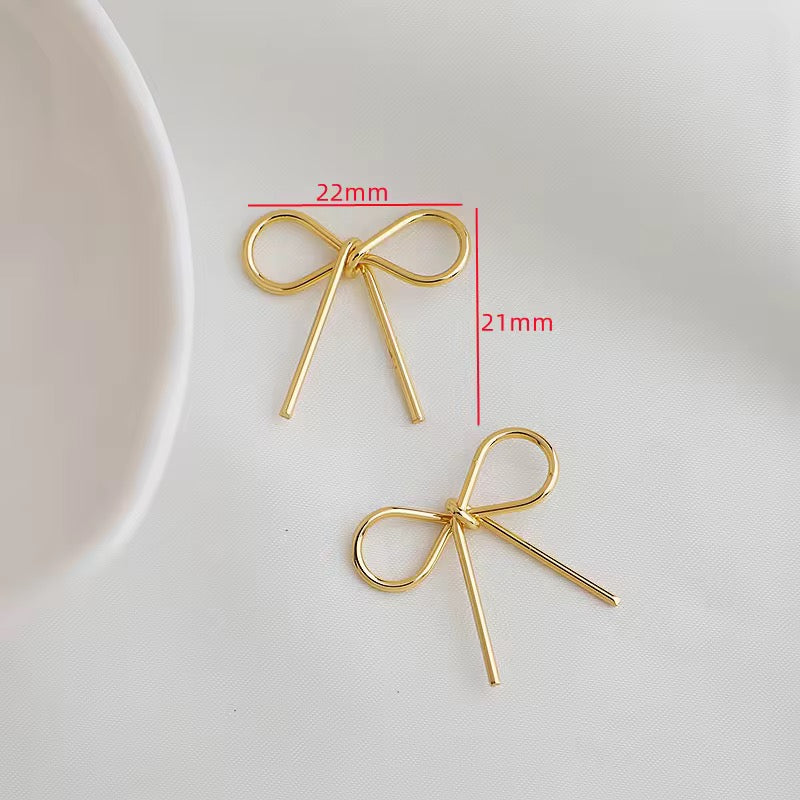 CZ 2396 Ribbon bow charm 14k gold plated ( 1 pc ) - anti tarnish
