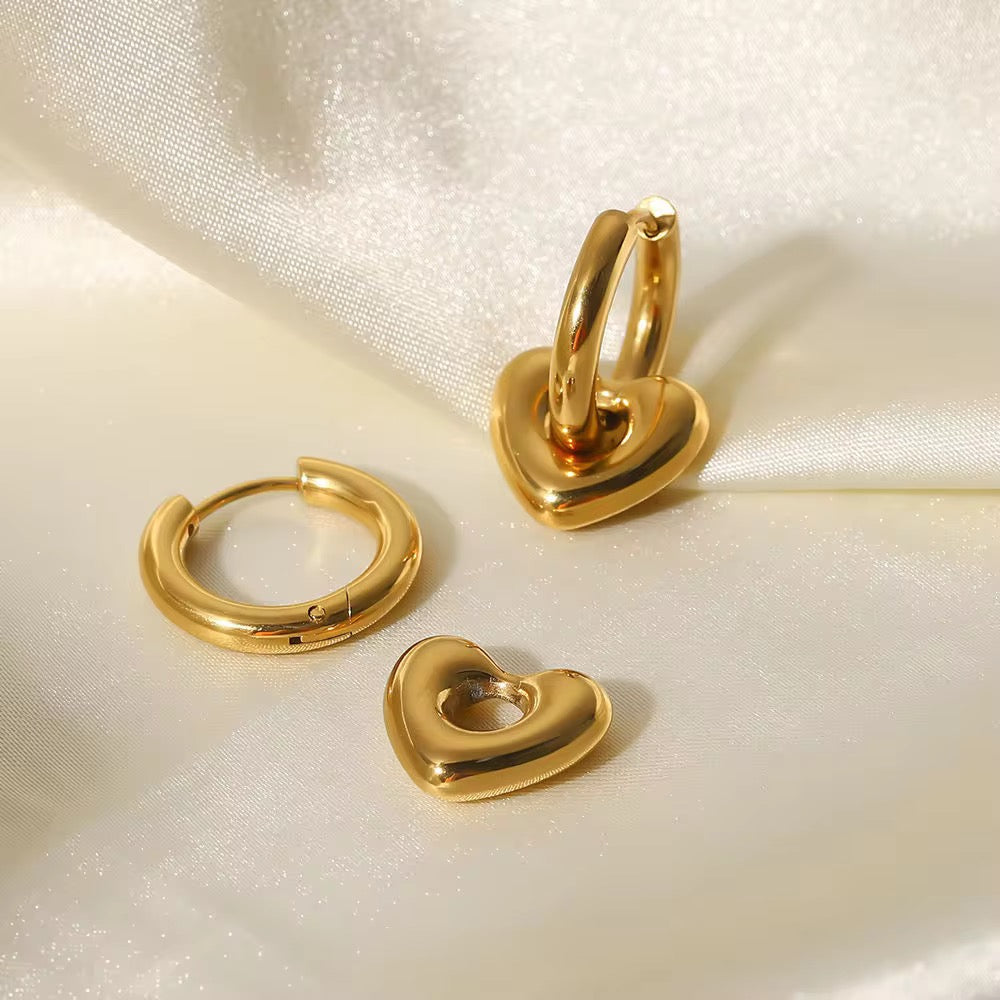SS 234 Heart hoop -18k gold plated stainless steel - Anti tarnish - Wholesale