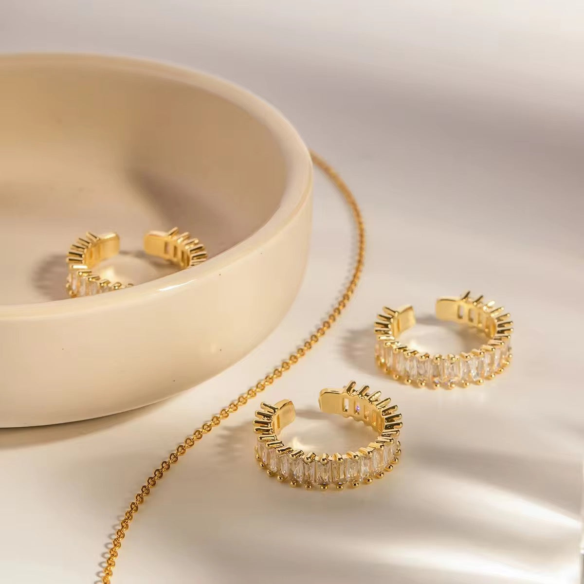 SJ 257 Diamond Zircon ring adjustable- 18k gold PVD plated stainless steel - Anti tarnish