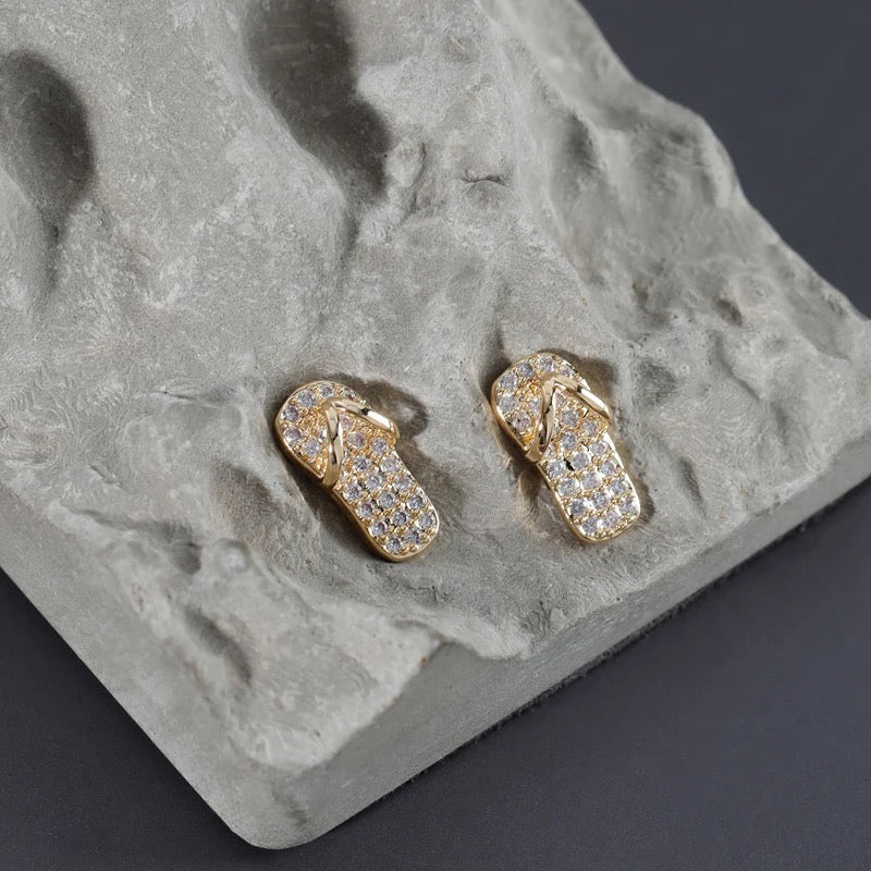 GP 1685 zircon slipper 14k gold plated charm ( 1 pc ) - anti tarnish