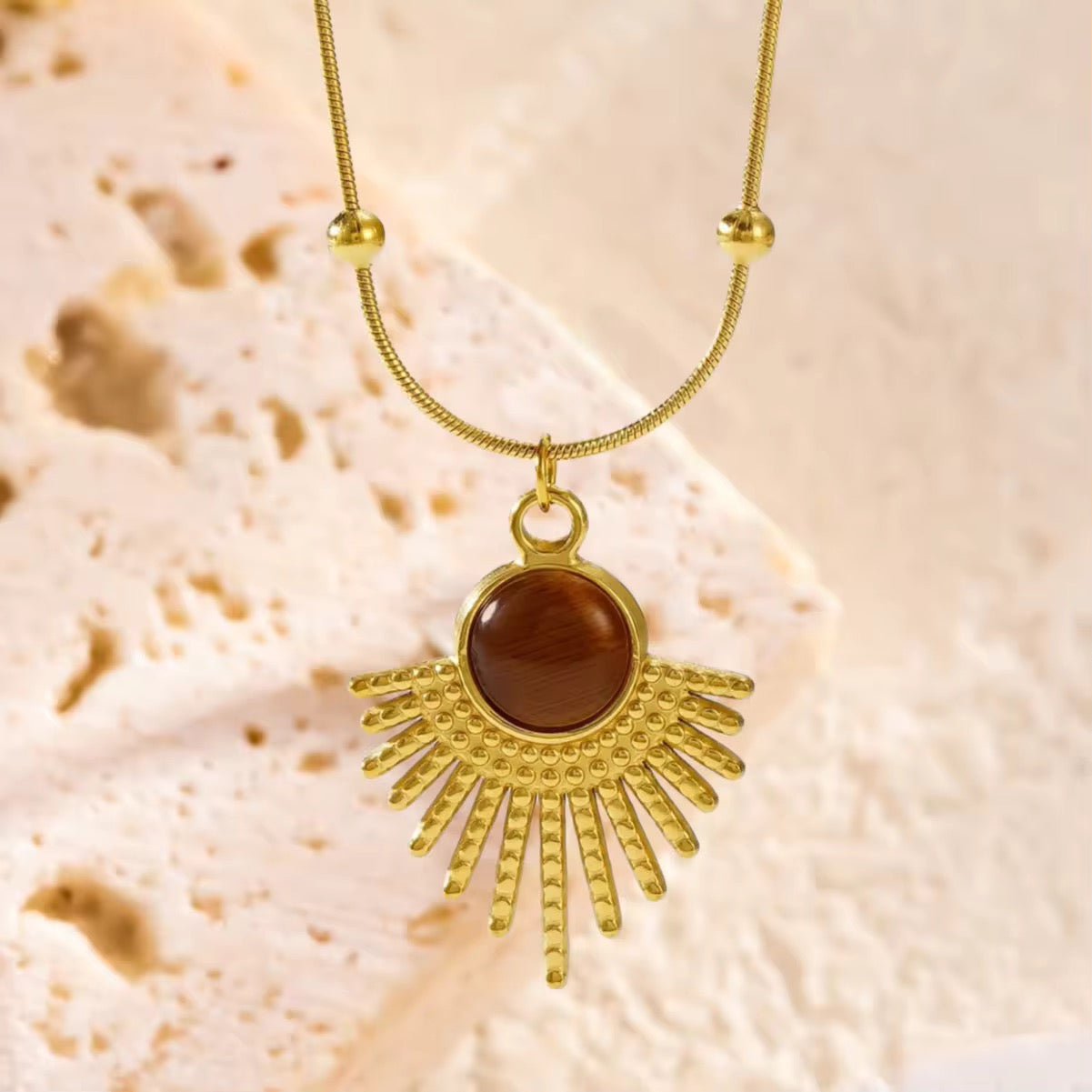 SS 281 Tiger eye stone Fringe vintage style Necklace - 18k gold PVD plated stainless steel - Anti tarnish - Wholesale