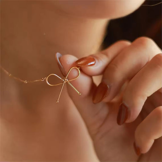 NSJ04D Infinity Necklace - 18k gold PVD plated 316 stainless steel - Anti tarnish