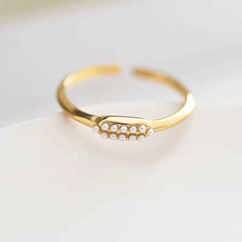 SJ 331 Pearl Dainty Ring Adjustable - 18k gold PVD plated stainless steel - Anti tarnish - Wholesale