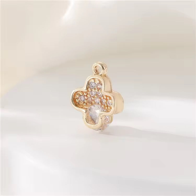 GPC12M Clover zircon Charm 14k gold plated ( 1 pc ) Anti tarnish