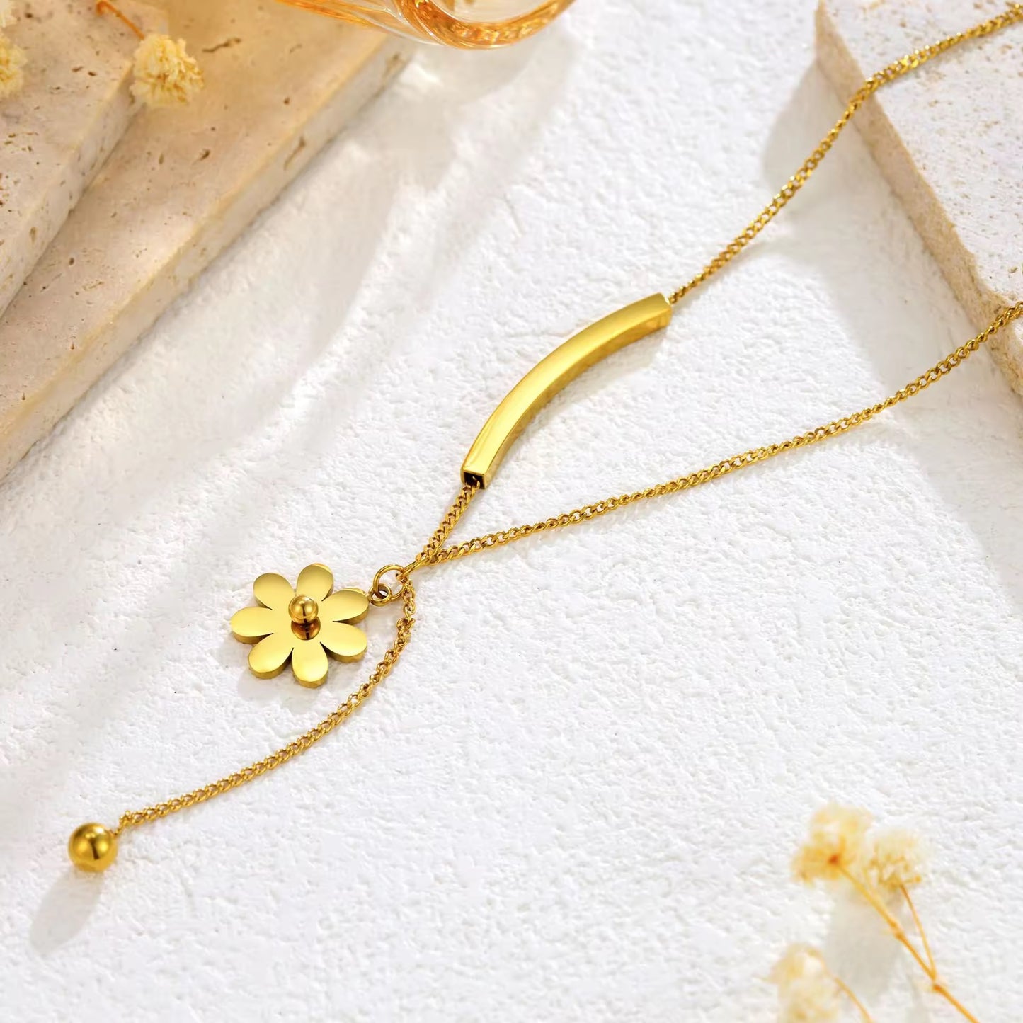 SJ 351 Tassel Daisy Necklace - 18k gold plated stainless steel - Anti tarnish - Wholesale