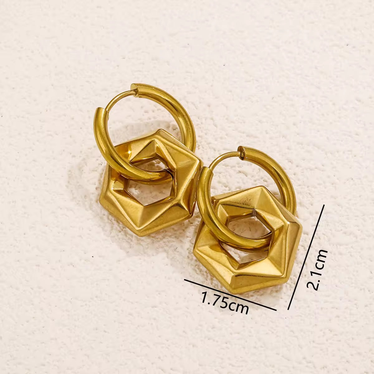 SJ 358 Hexagon Hoop Earrings - 18k gold plated stainless steel - Anti tarnish - Wholesale