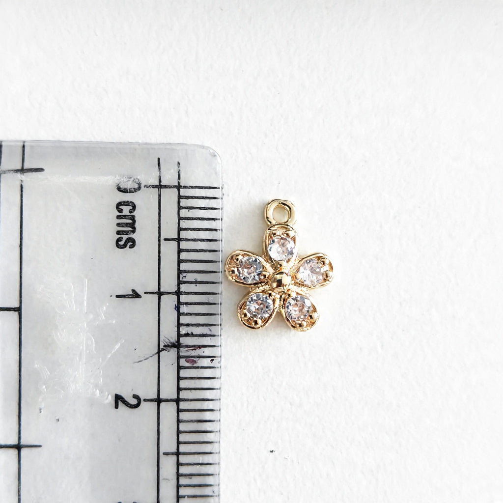 GPC21K Flower Zircon Pendant Charm ( 1 PC ) Premium Plated