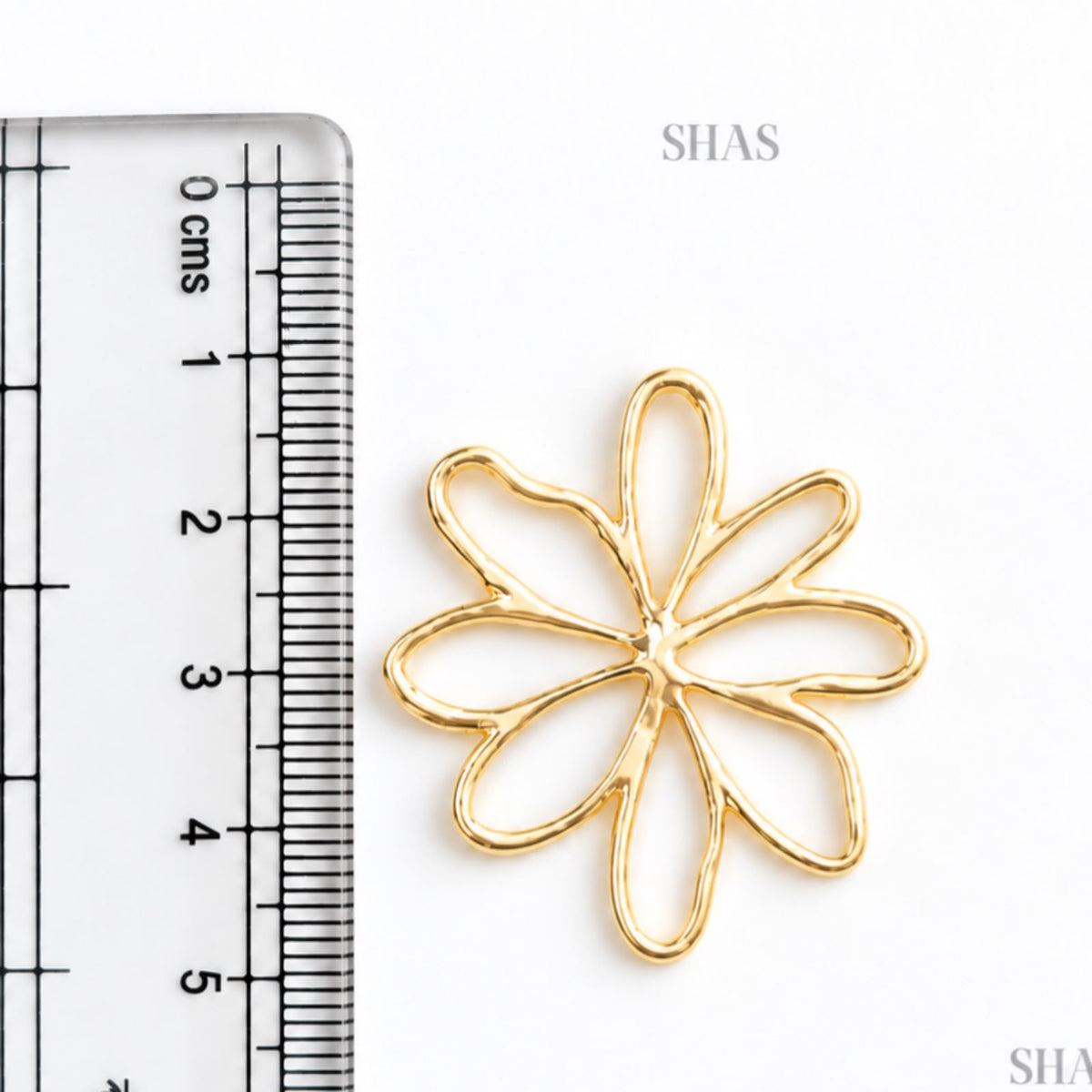 GPB01 Large Flower Bezel ( 1 pc ) 14k Gold
