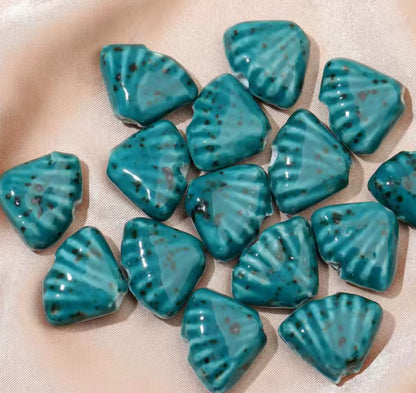 BBB 216 (a) Sea Blue Fan Shell Porcelian Ceramic bead ( 1 pc ) High Shine ( 18:23 mm )