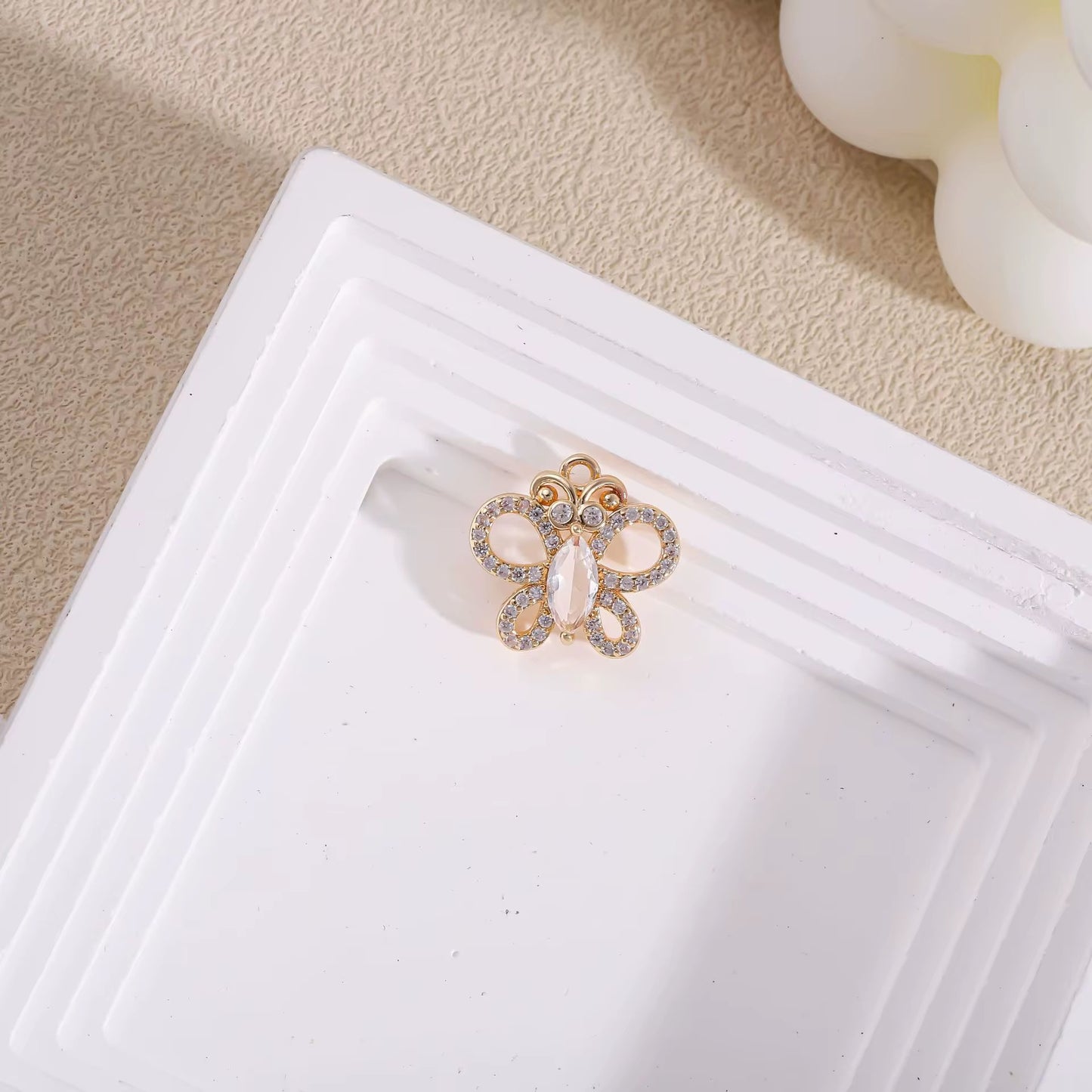 BBB 280 (d) Clear White Butterfly 14k gold plated Zircon crystal charm ( 1 pc ) Anti tarnish ( 16:16.5 mm )