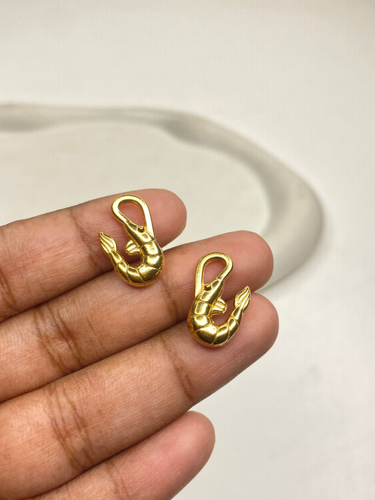 SS 2869 Shrimp 18K Gold plated stainless steel ( 1 piece ) Anti tarnish ( 12:18 mm )