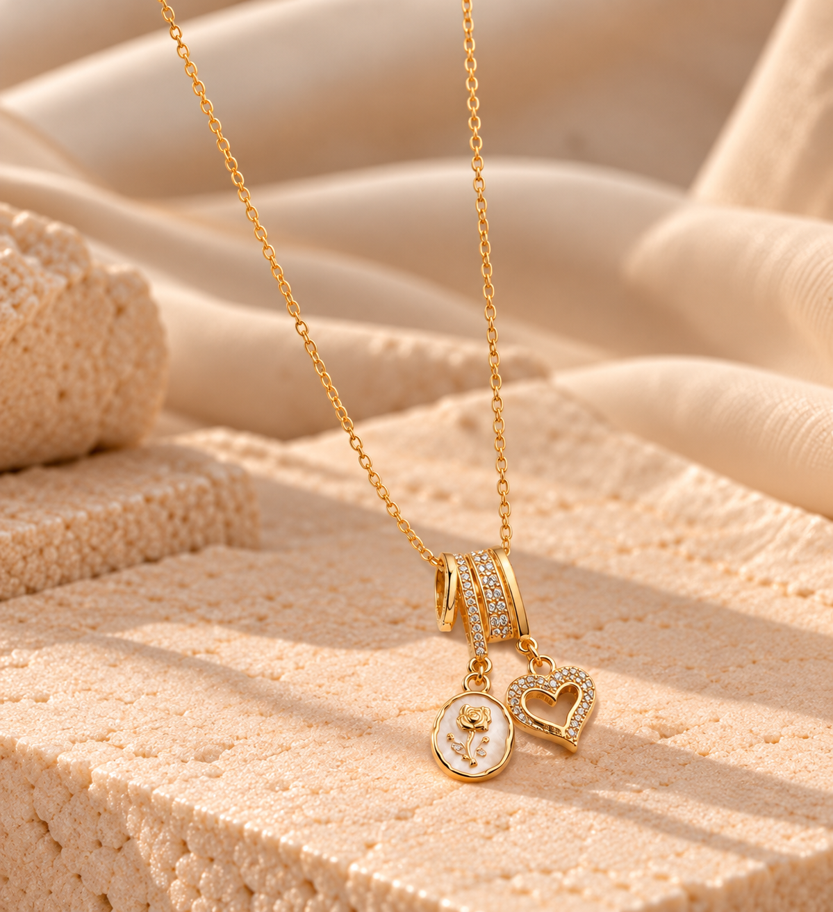 NSJ52C necklace - 18k gold PVD plated
