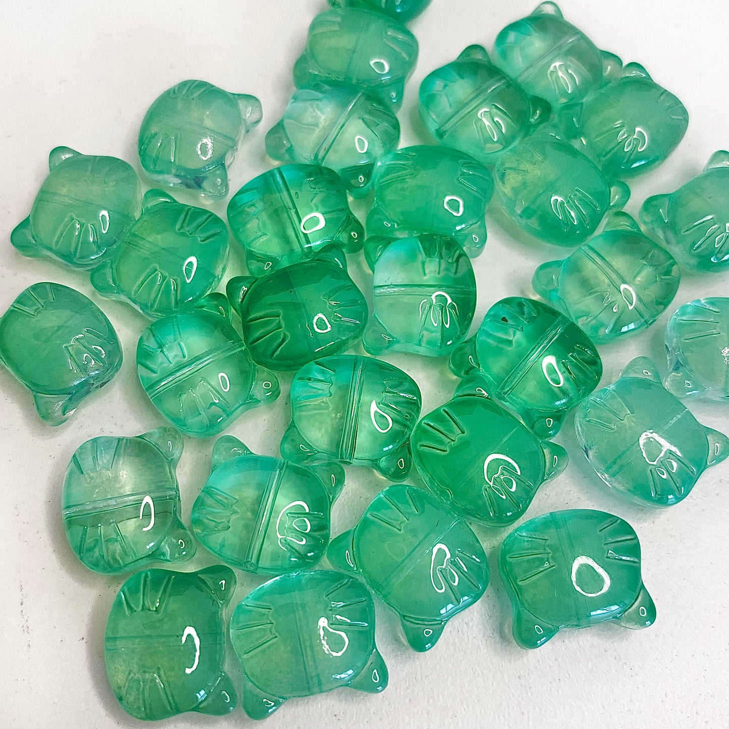 BBB 260 (a) Green Cat glass bead ( 1 pc ) Lampwork Bead ( 15 mm )