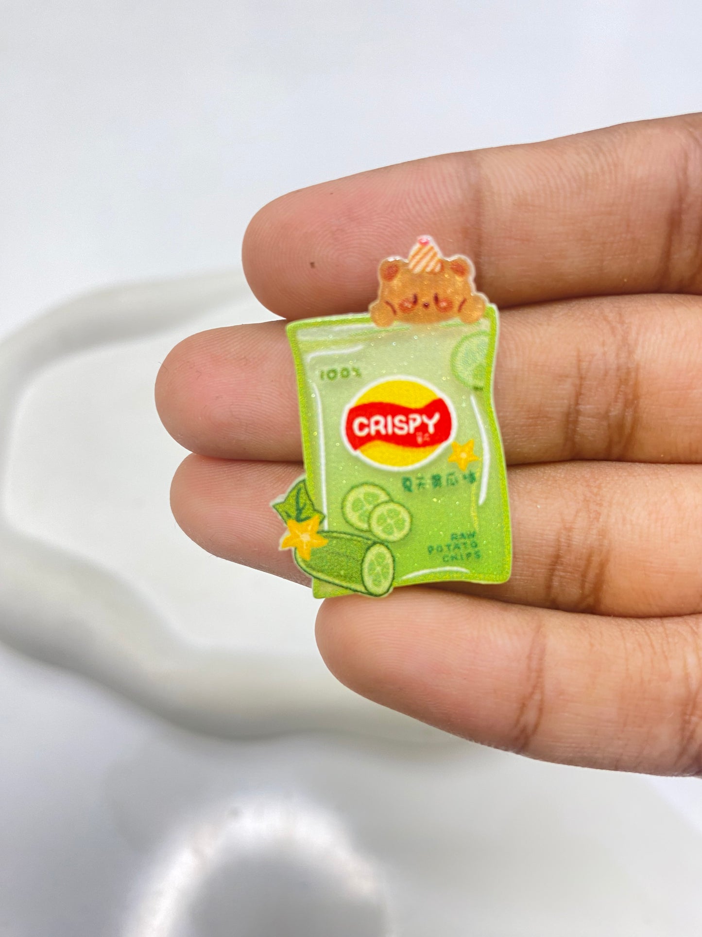 BBB 087 (a) Green Crispy Raw Potato Chips with a bear flat acrylic charm ( 1 pc )