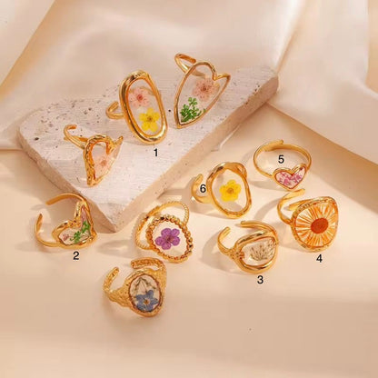 RSJ35A Blossom keepsake Rings 18k Gold PVD plated