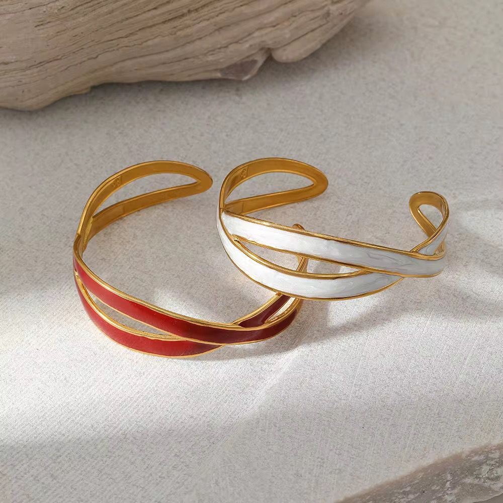 SJ 917 Red Enamel wavy cuff bracelet - 18k Gold PVD plated stainless steel - Anti tarnish