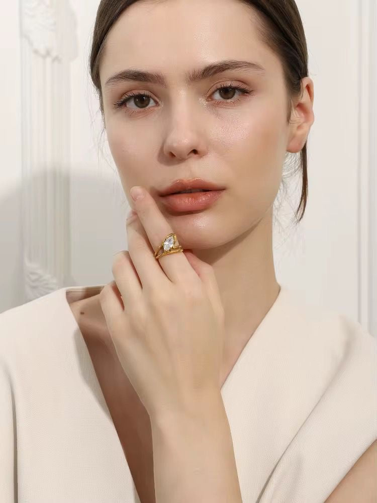 SJ 984 Marquise Zircon Ring - Premium jewellery- 18k Gold PVD plated stainless steel - Anti tarnish