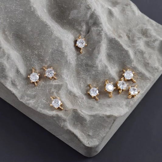 SS 3037 Clear Tiny Zircon Connector Charm 18k Gold plated ( 1 pc ) Anti tarnish ( 6.4:3.9 mm )