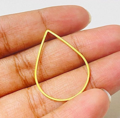 BC02A  Hollow Teardrop charm ( 1 pc ) Raw Brass