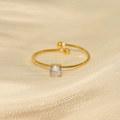 RSJ08B Diamond Minimalistic Ring Adjustable  - 18k Gold PVD plated 316 stainless steel - Anti tarnish