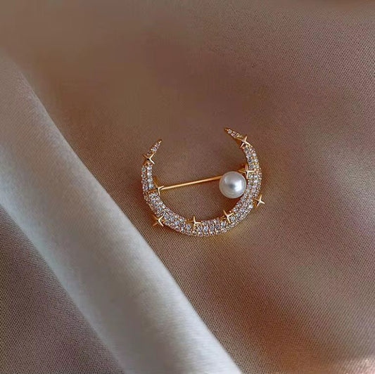 BR 44 Moon Zircon Brooch  ( 1 PC ) Anti Resistant