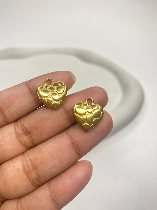 SS 2851 Chunky Patterned Heart charm 18K Gold plated stainless steel ( 1 piece ) Anti tarnish