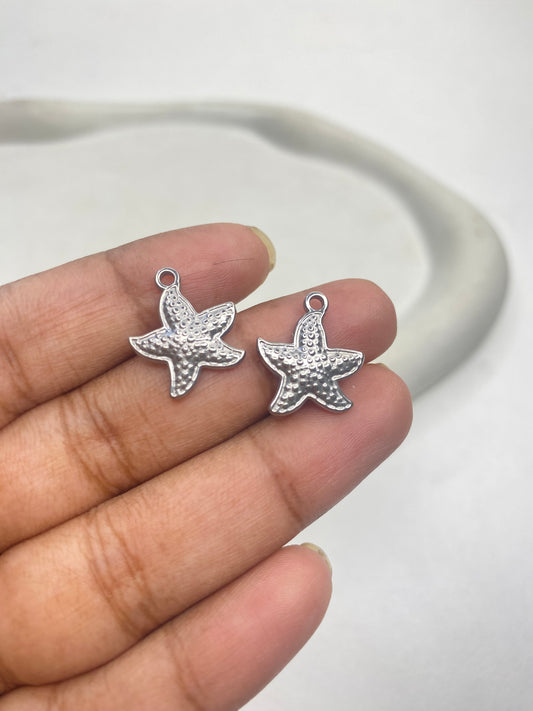 SS 2849 Textured Star Fish charm Silver plated stainless steel ( 1 piece ) Anti tarnish ( 15:17 mm )